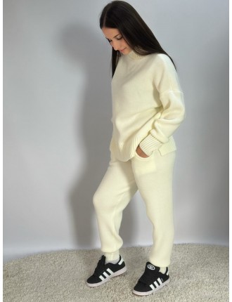 Костюм 70427 цвет Молочный